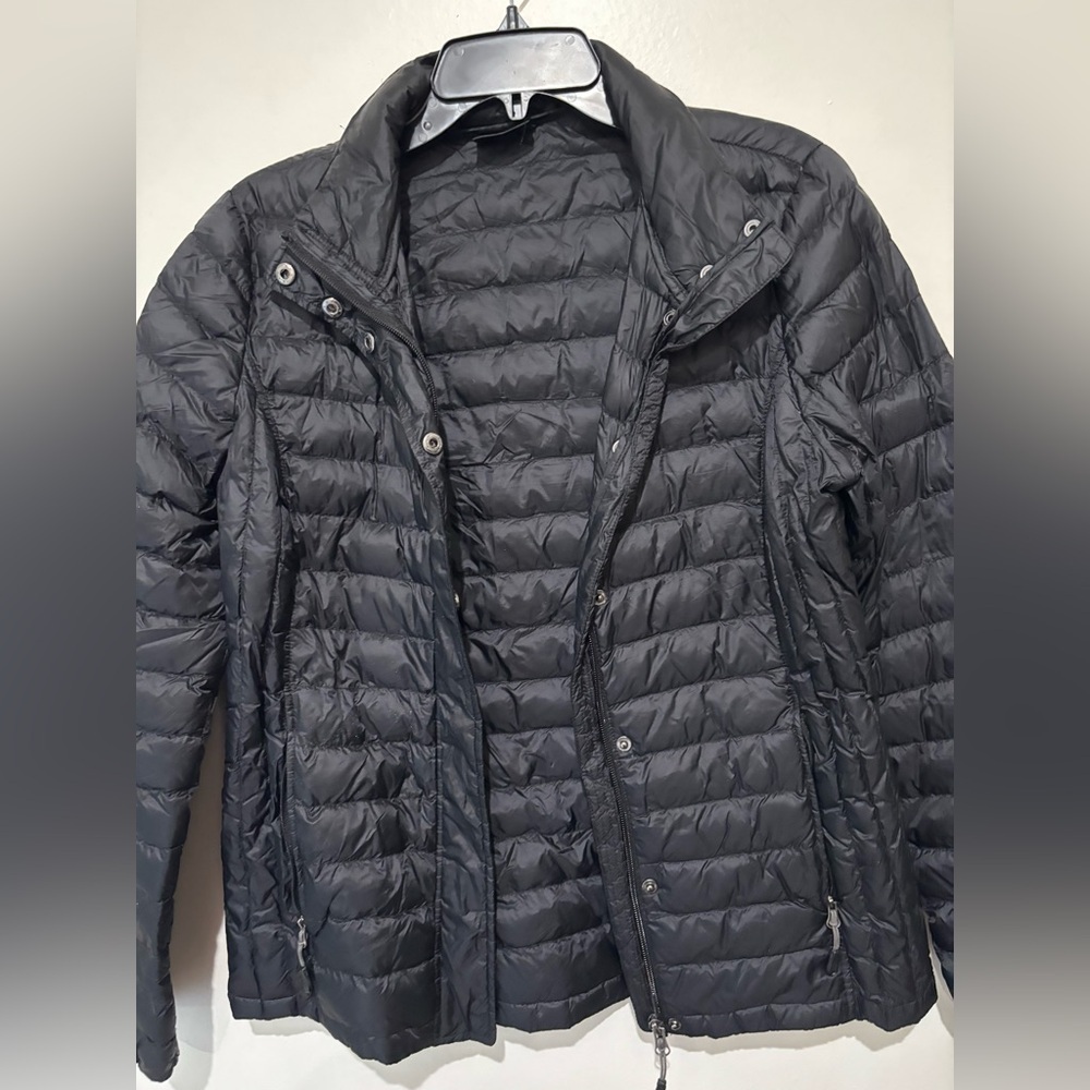 32 Heat Rain Jacket size Medium - Picture 2 of 5